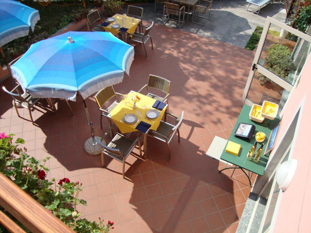 Hotel Ca' De Berna Balestrino Exterior foto
